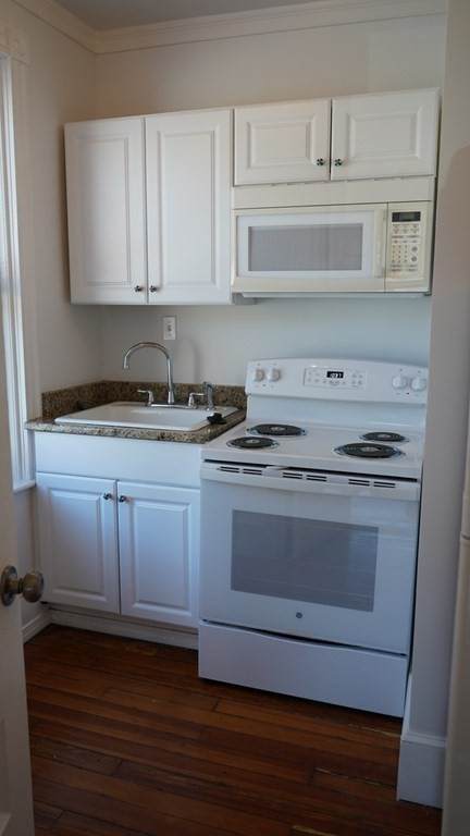 552 Tremont St. - Photo 1