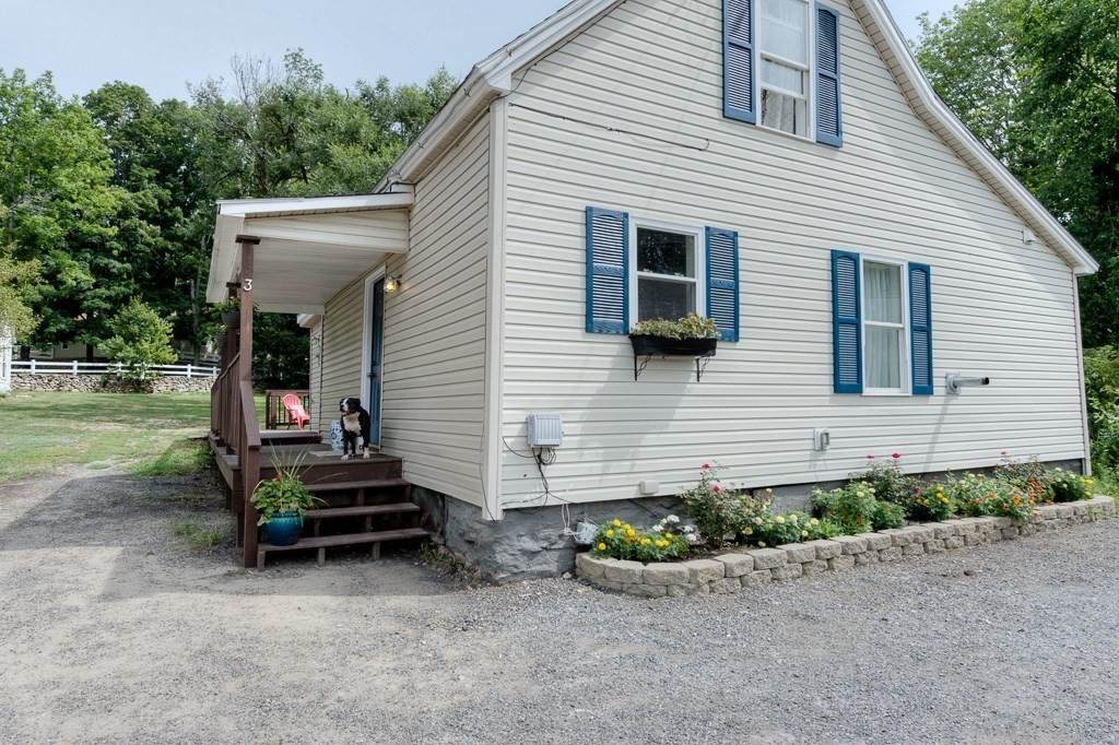 3 Douglas Rd - Photo 1