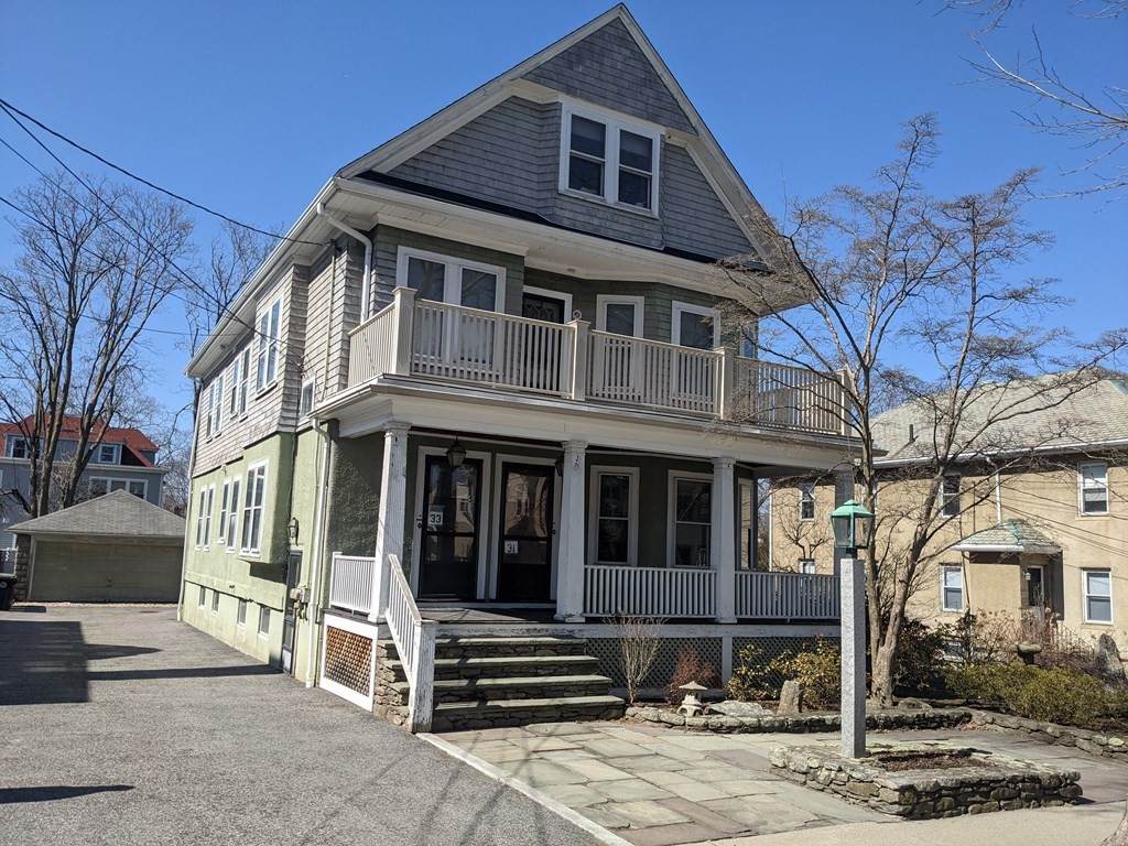 31 Spruce St - Photo 1