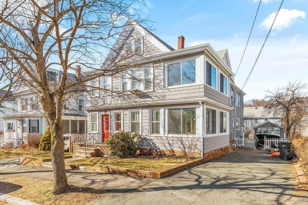28 Atkins Ave - Photo 1
