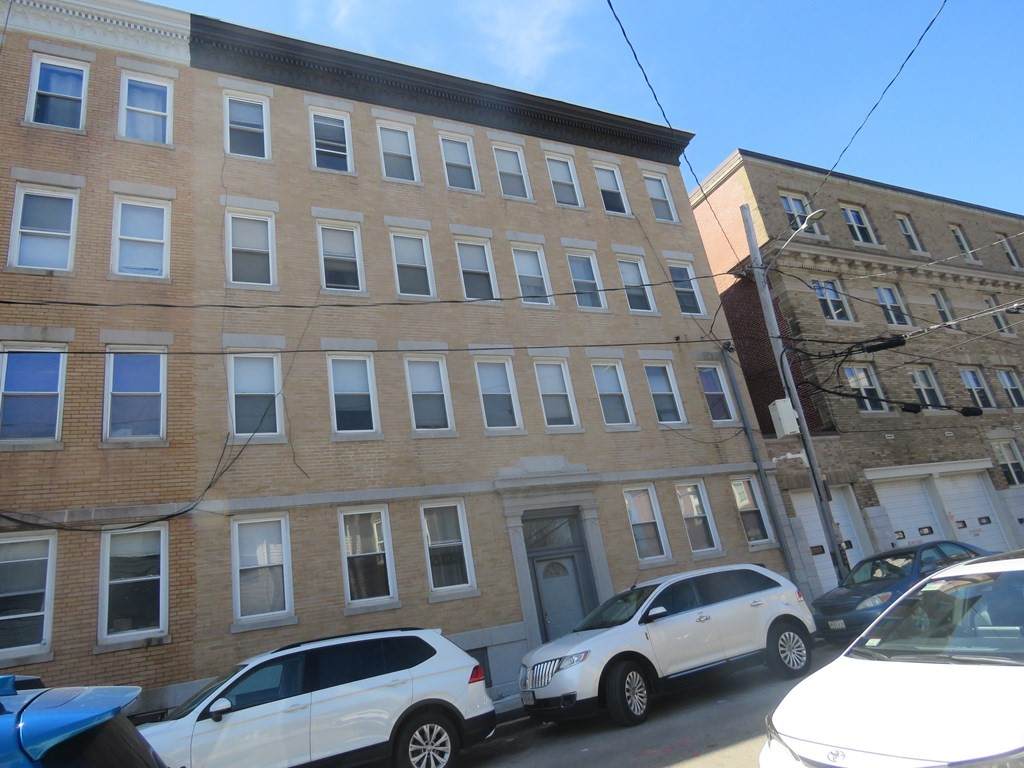 12 Emmons St - Photo 1