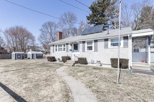 1 Selwyn Rd - Photo 1