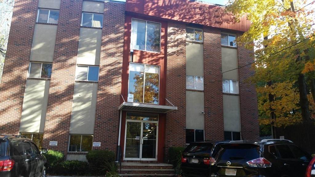 132 Charles Street - Photo 1