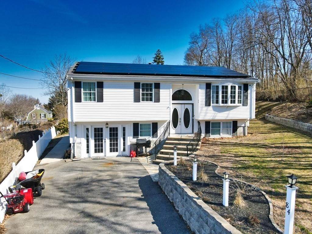 84 Waring St - Photo 1