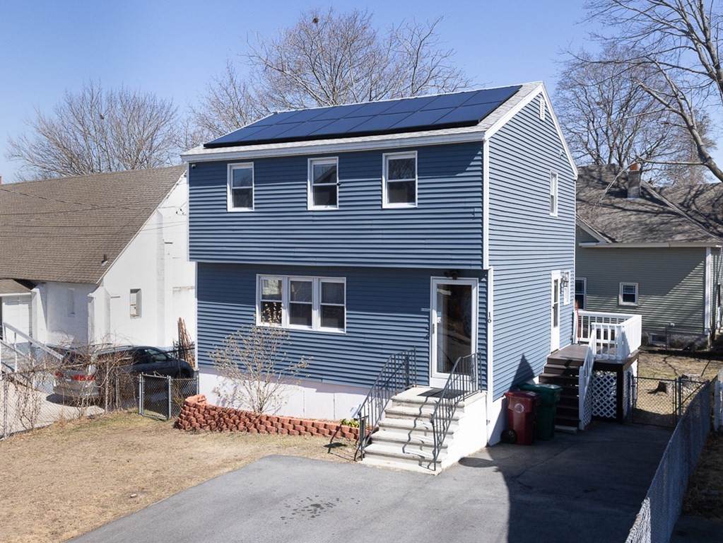 16 Putnam Ave - Photo 1