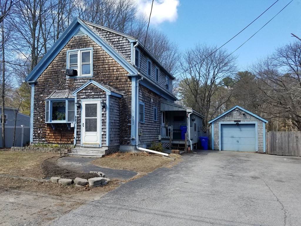 507 W Water St - Photo 1
