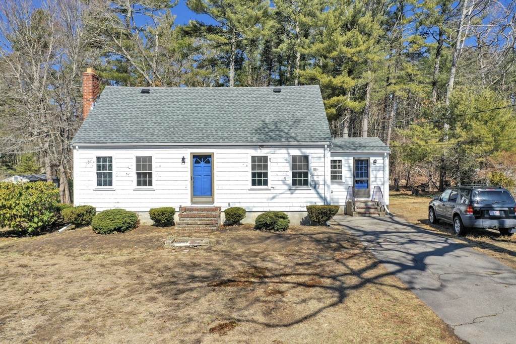 36 Greenwood Ave - Photo 1
