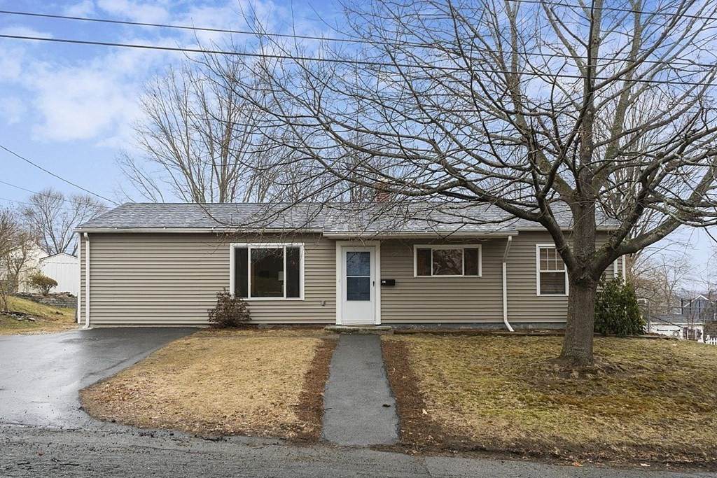 11 Sherman Ave - Photo 1