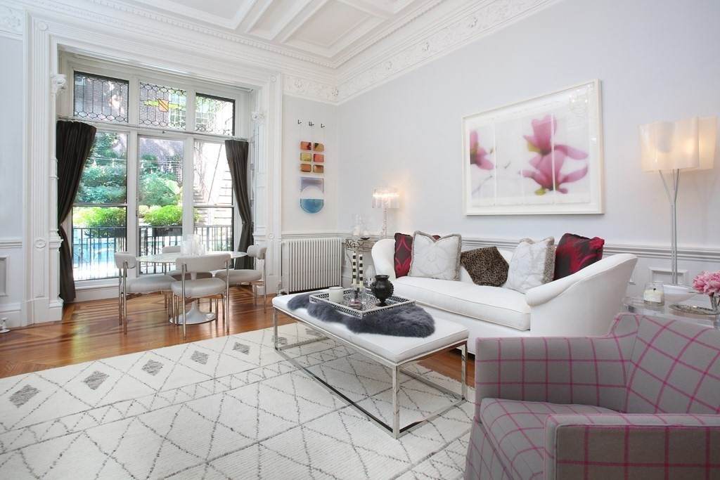 36 Beacon Street - Photo 1