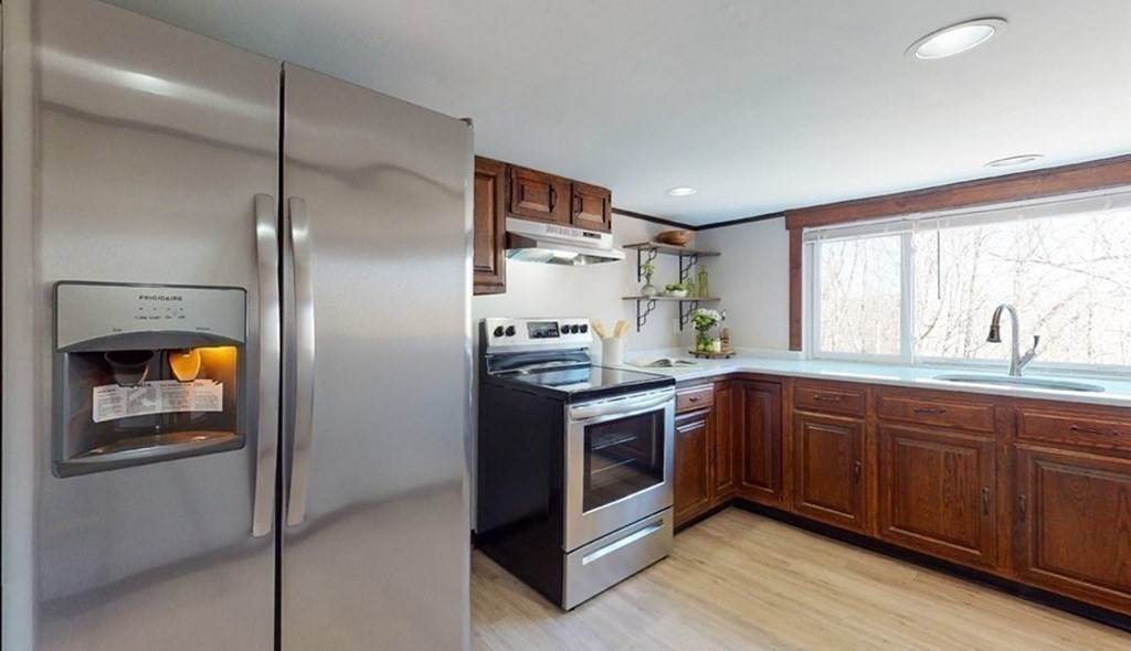 19 South St - Photo 1