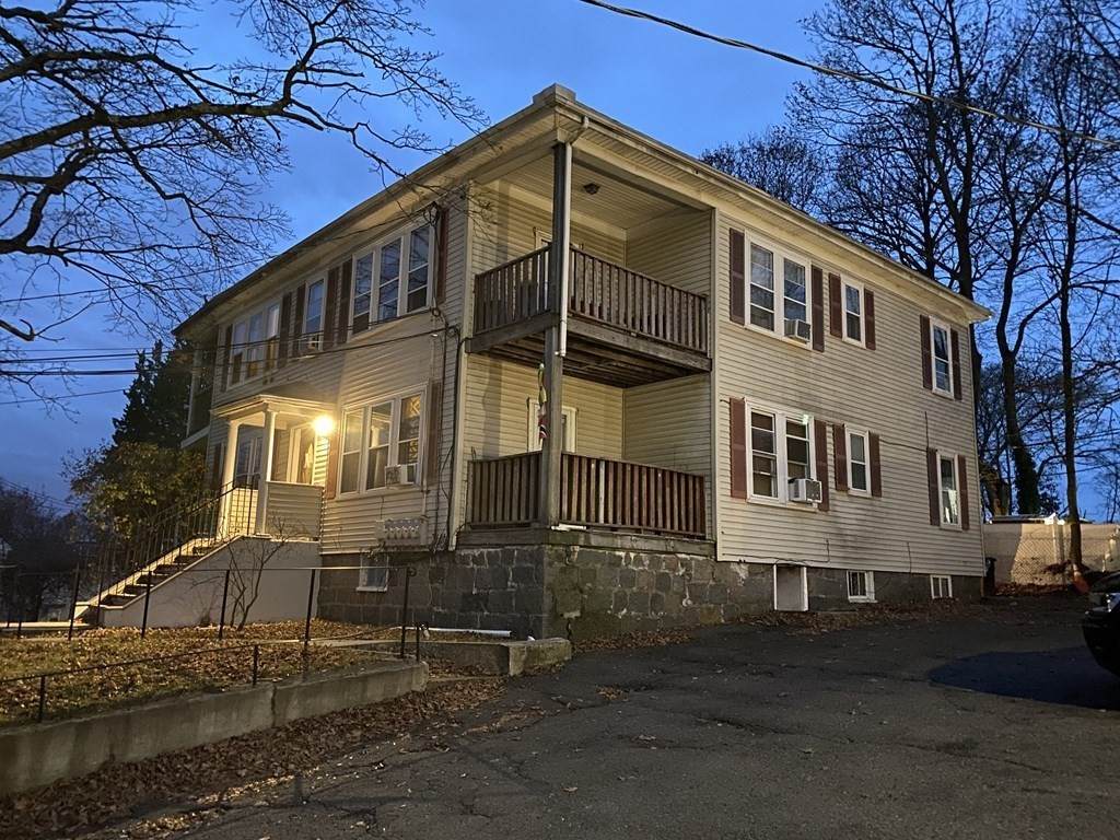 25 Business St - Photo 1