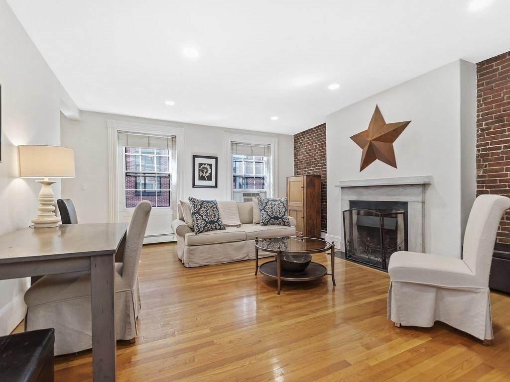 38 Temple - Photo 1