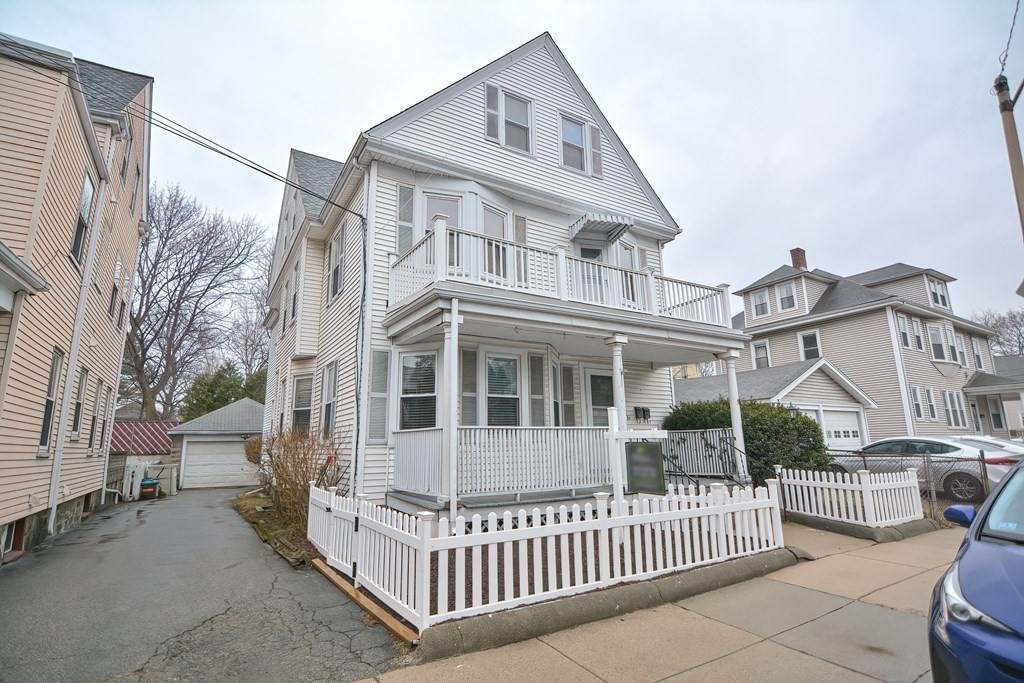 11 Falkland St - Photo 1