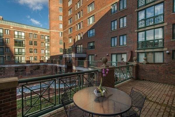 10 Rogers Street - Photo 1