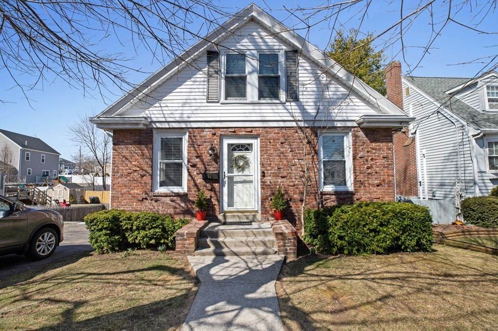30 Winthrop St - Photo 1