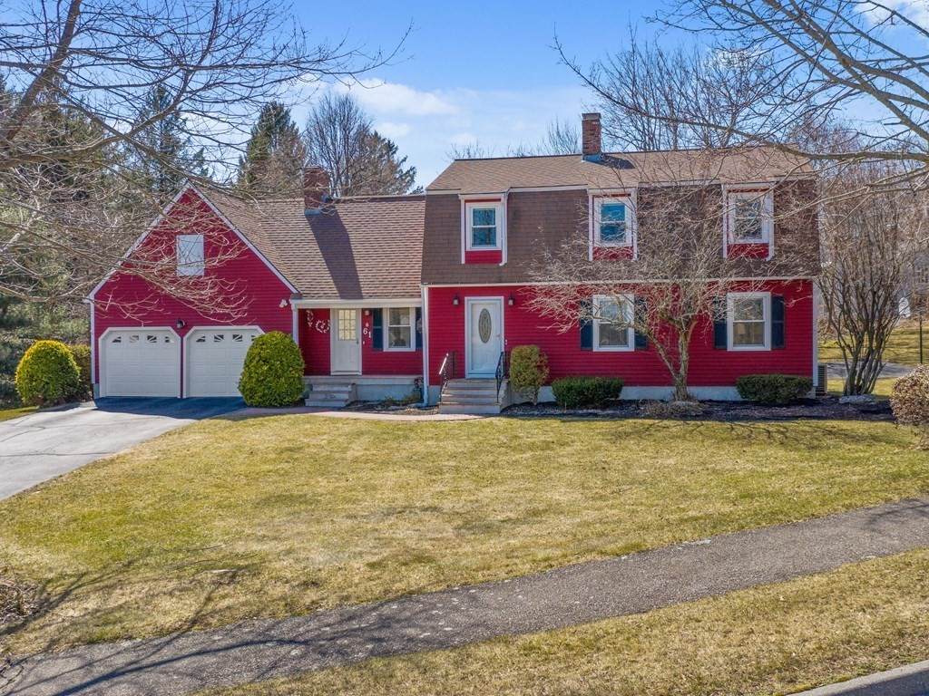 61 Hunting Ave - Photo 1