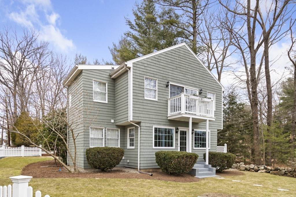 399 Edgemere Road - Photo 1