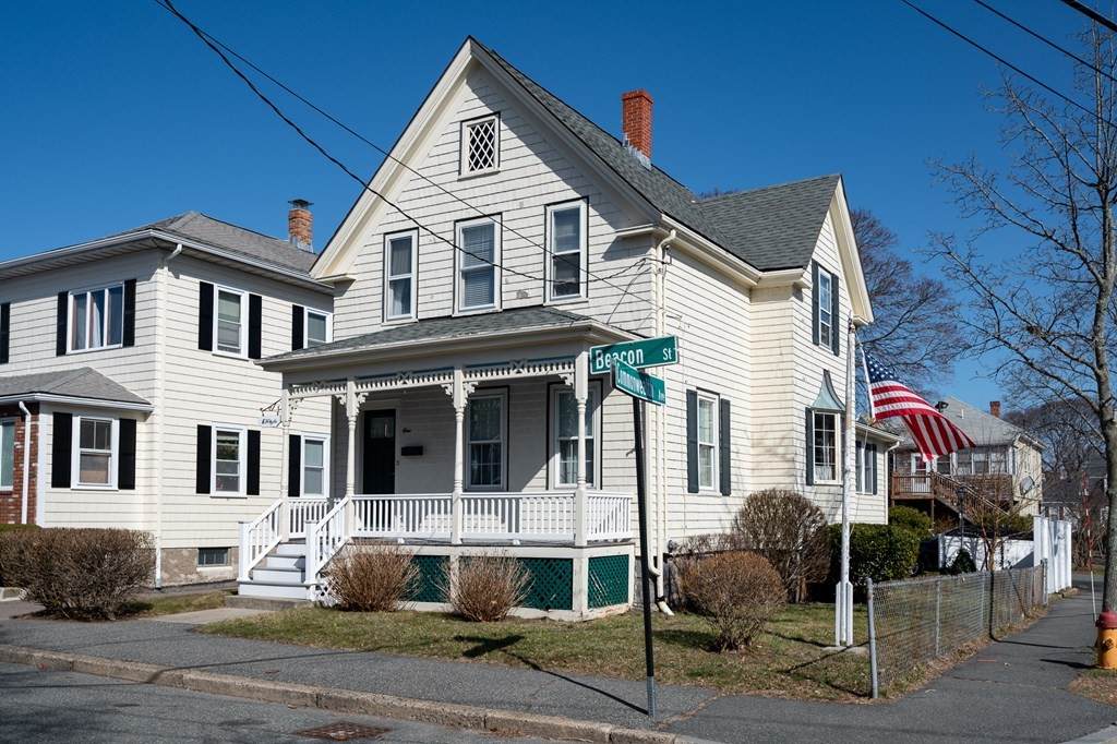 1 Beacon St - Photo 1