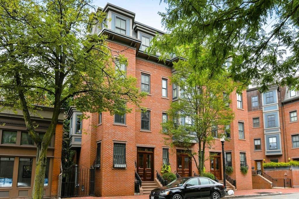 82 Dartmouth Street - Photo 1