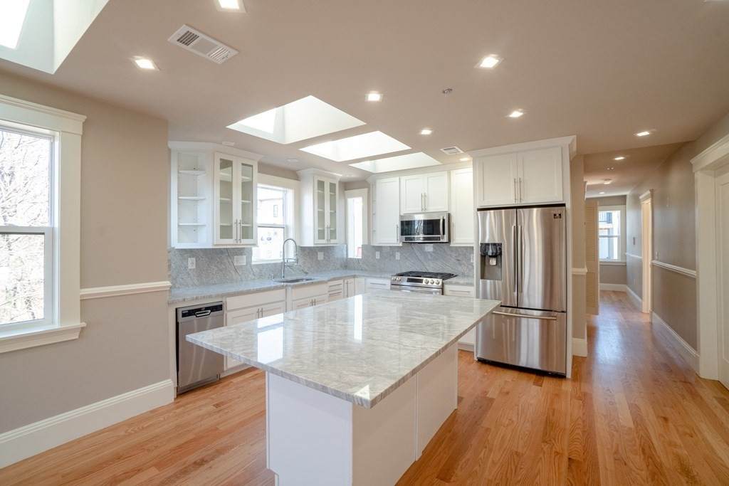 51 Hamilton - Photo 1