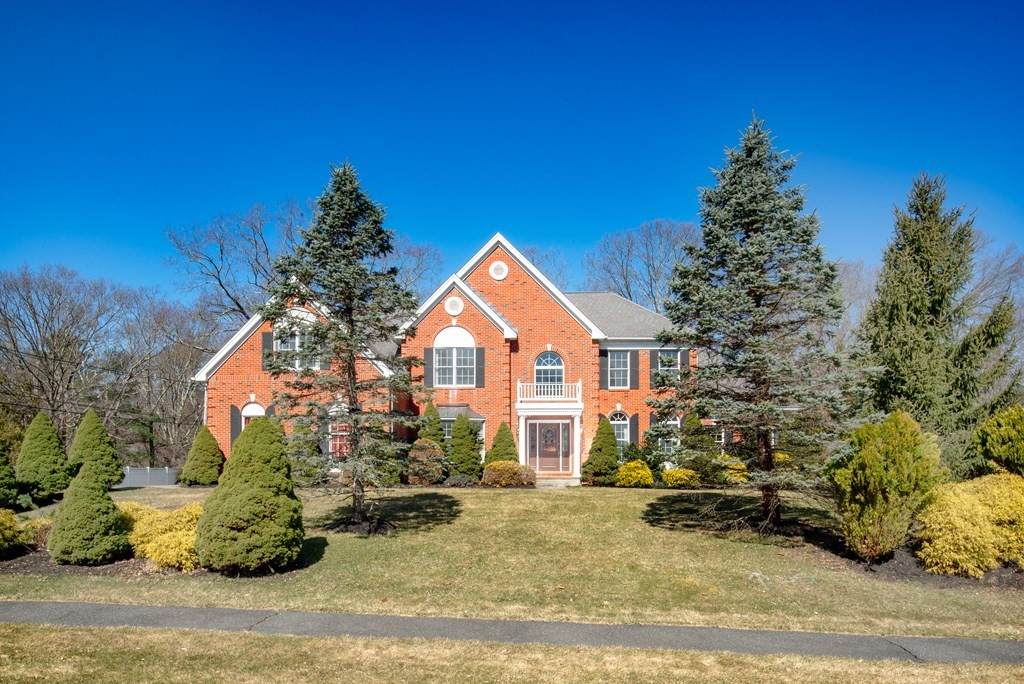 4 Raleigh Rd - Photo 1
