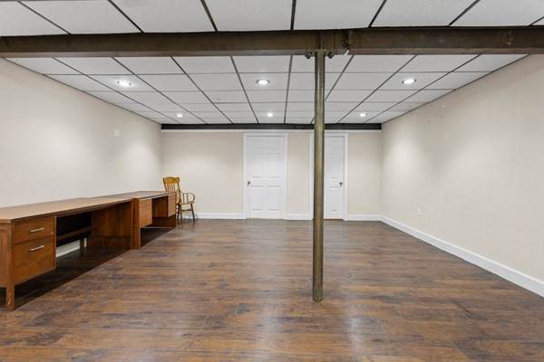 340 Washington - Photo 1