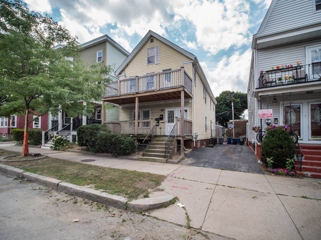 602 Broadway - Photo 1