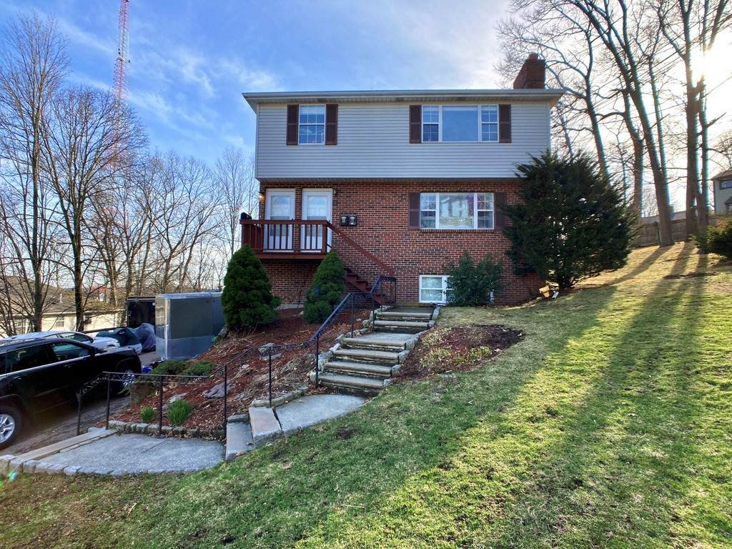 31 Columbia Avenue - Photo 1