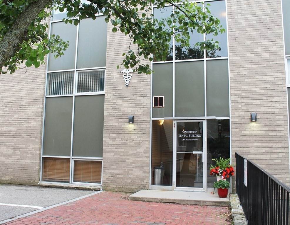 1 Wallis Court - Photo 1
