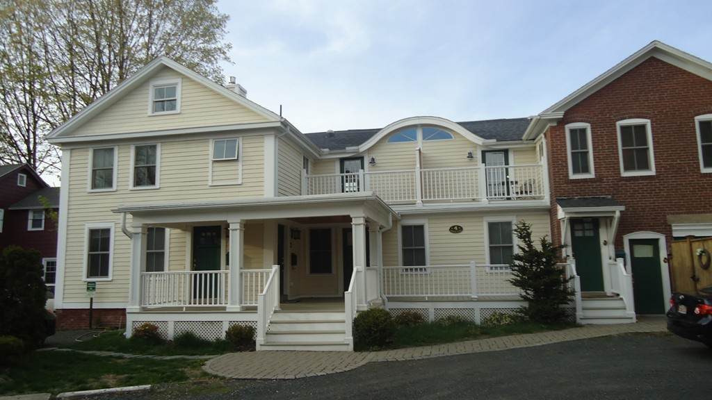 4 Center Street - Photo 1