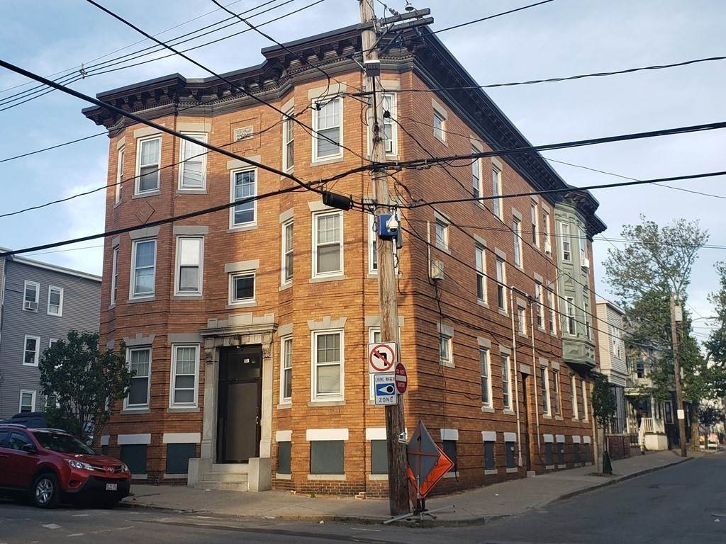51 Shurtleff St - Photo 1