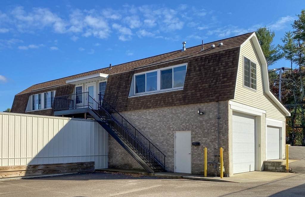 4 Main St - Photo 1