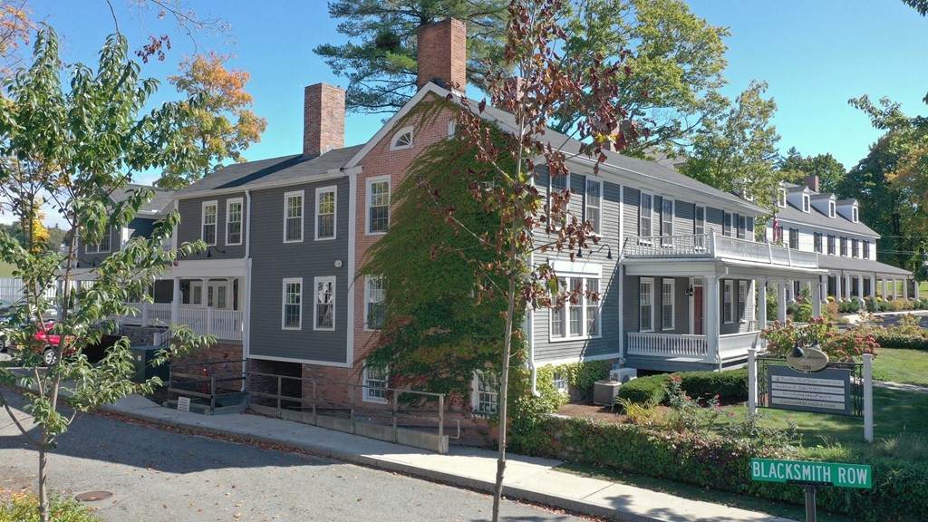 134 Main St - Photo 1