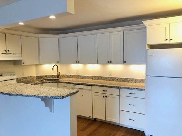 151 Coolidge Ave - Photo 1