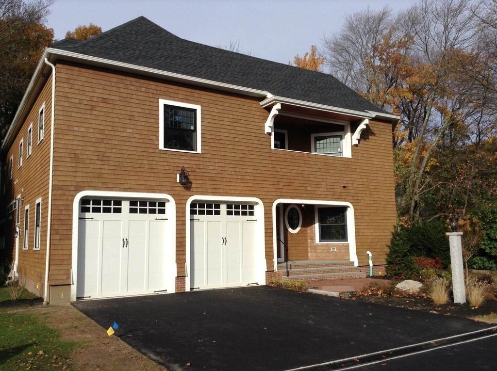 121 East Emerson - Photo 1