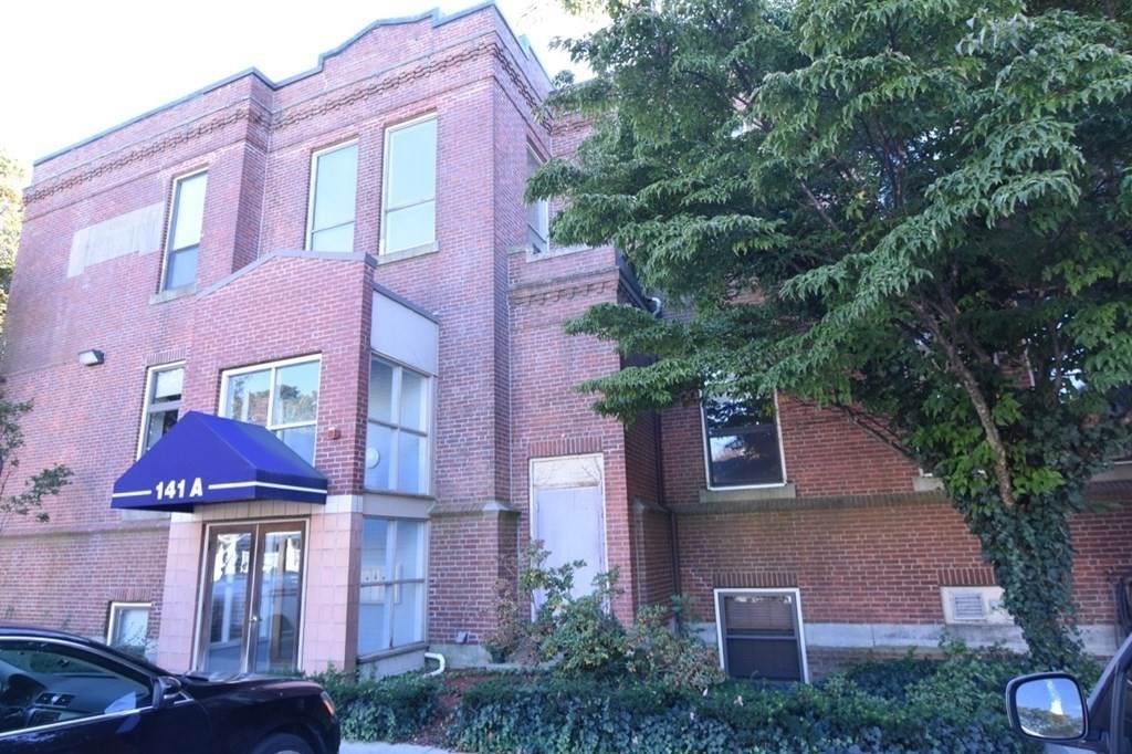 141 Savin Hill Ave - Photo 1