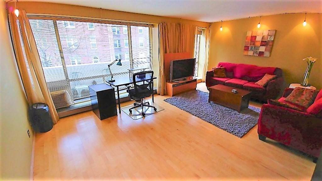 29 Concord Ave - Photo 1
