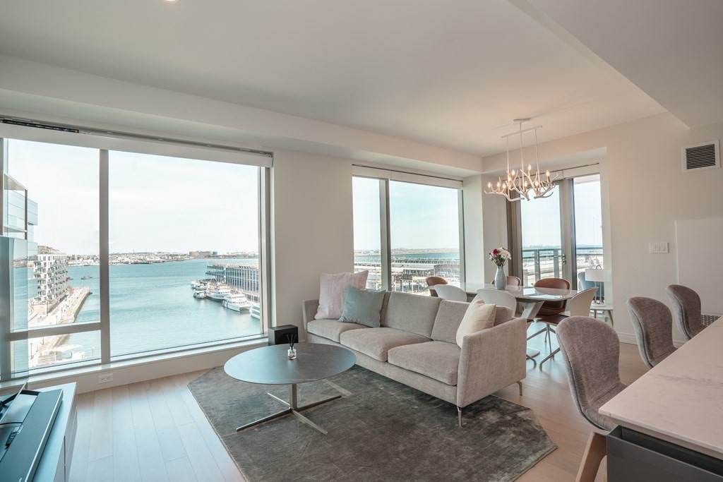 133 Seaport - Photo 1