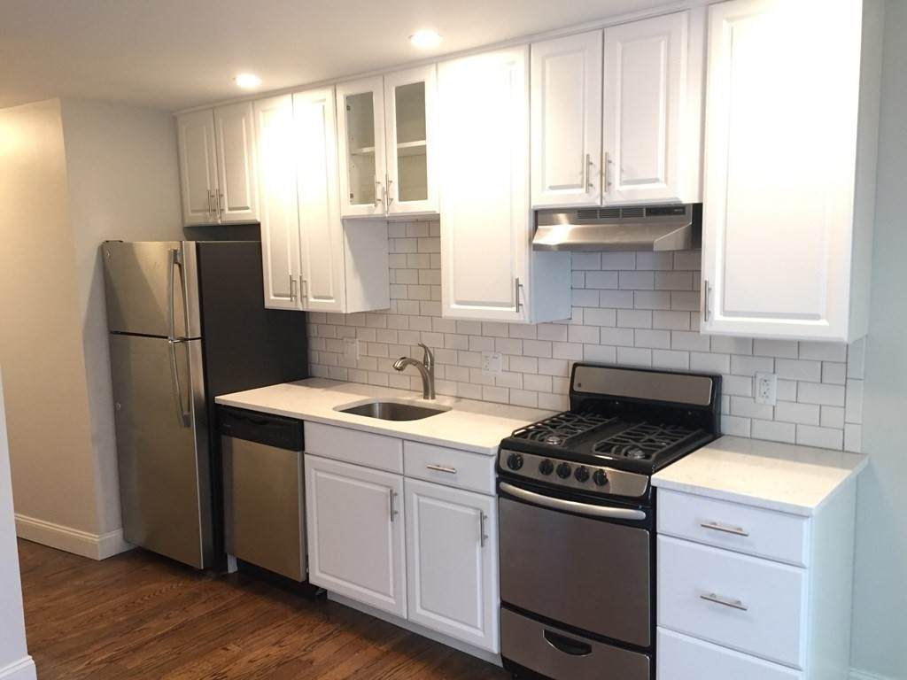 18 Stillman St - Photo 1