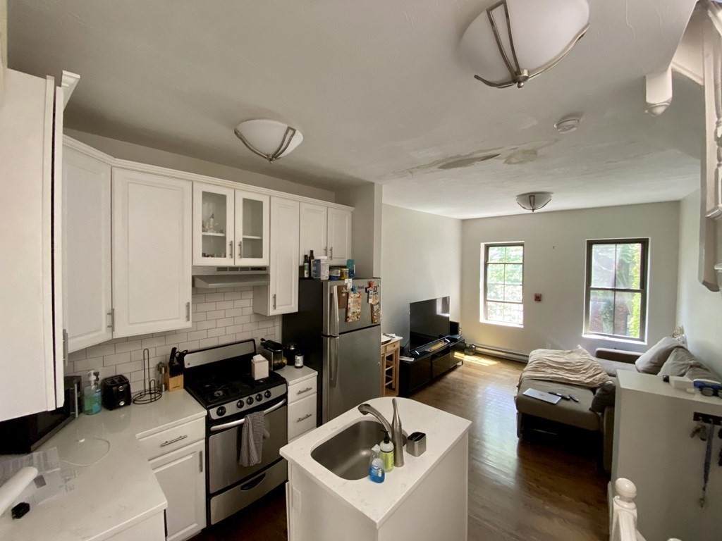 18 Stillman Street - Photo 1