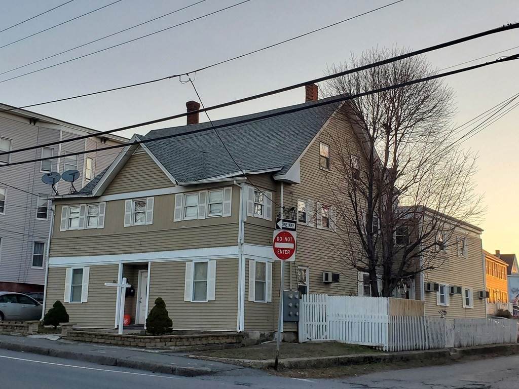 166 Central St - Photo 1