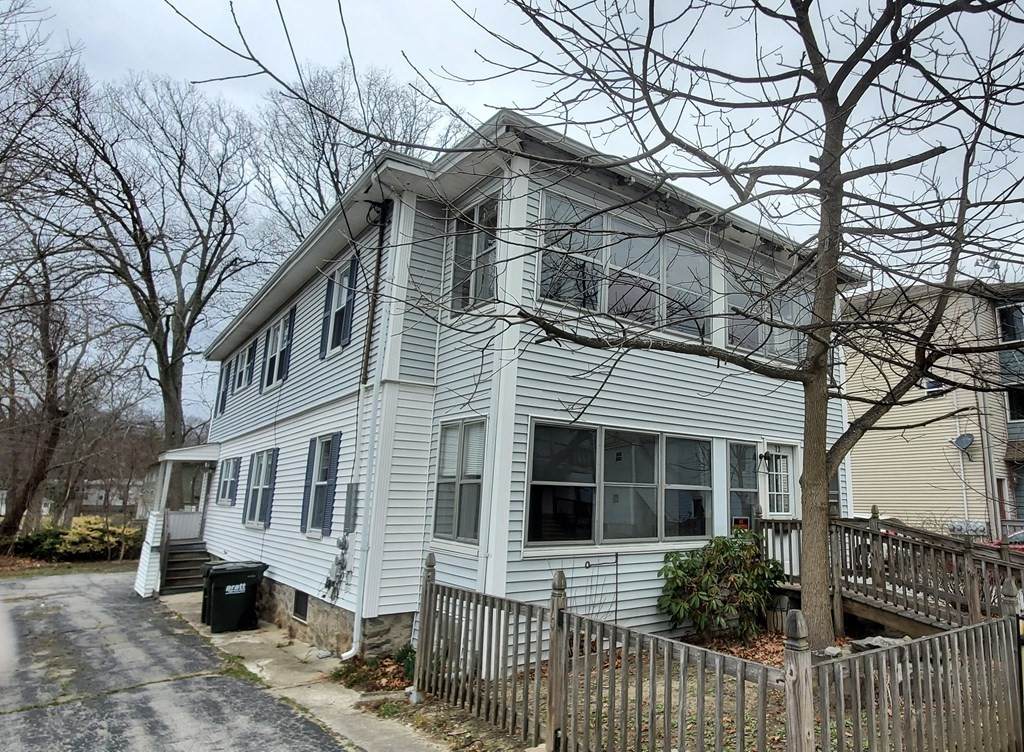72 Myrtle Ave - Photo 1