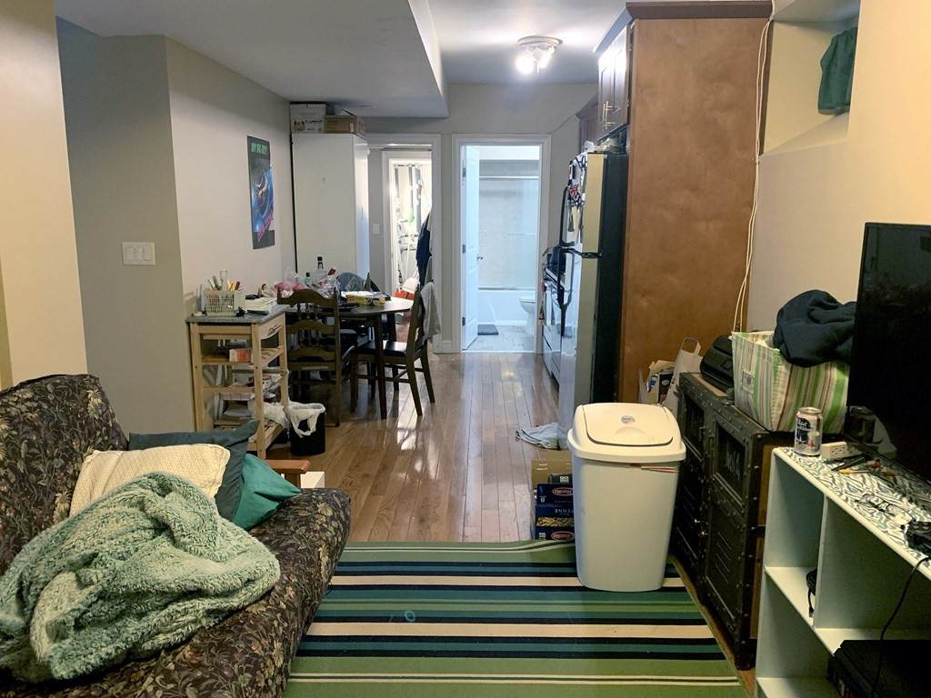 61 Wait St - Photo 1