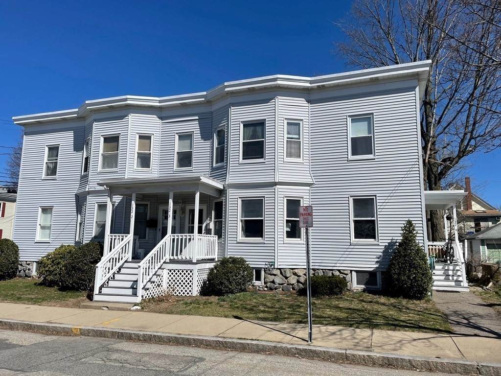 132 Myrtle St - Photo 1