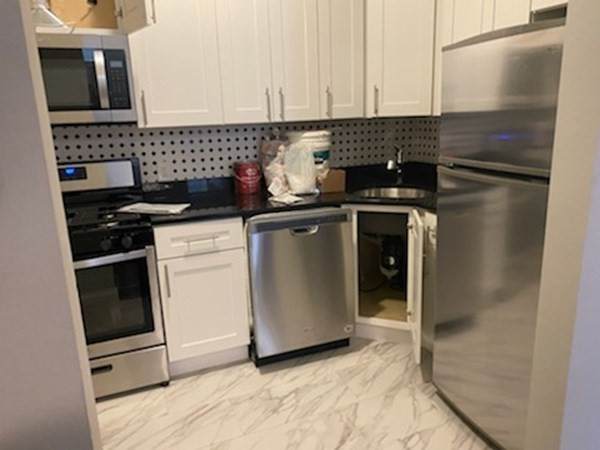 618 Columbus Ave - Photo 1