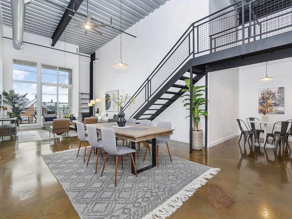950 Broadway - Photo 1