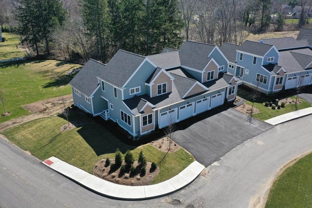 91 Newfield Street - Photo 1