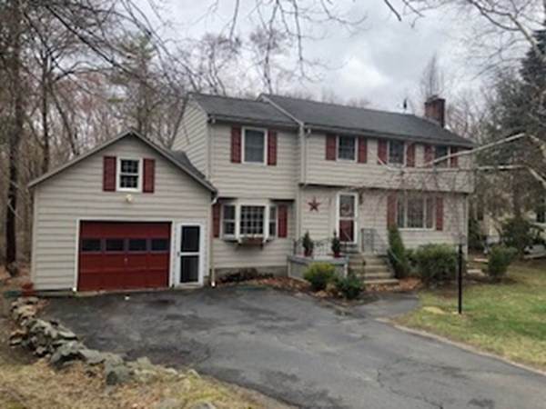 10 Shady Lane Dr - Photo 1