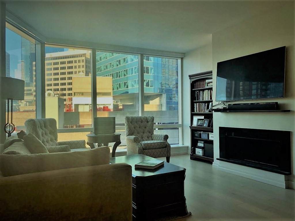 1 Franklin Street - Photo 1