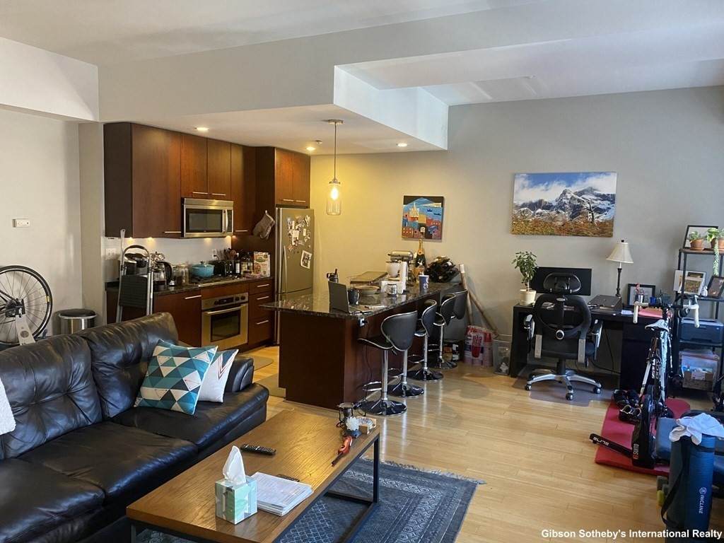 35 Fay St - Photo 1